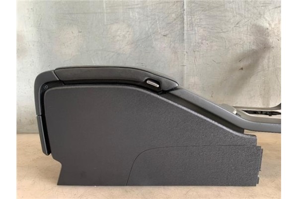 Recambio de embellecedor consola central para volvo s80 berlina 2.5 t kinetic referencia OEM IAM 39859179  