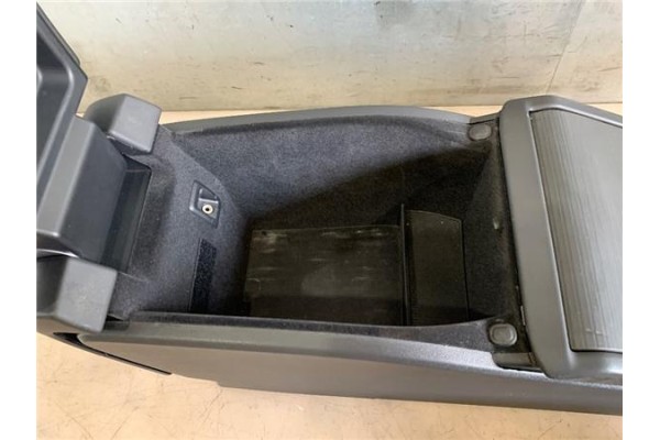 Recambio de embellecedor consola central para volvo s80 berlina 2.5 t kinetic referencia OEM IAM 39859179  