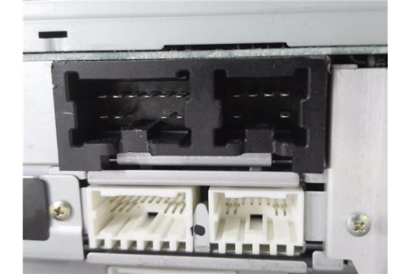 Recambio de autoradio para nissan murano (z50) 3.5 referencia OEM IAM 28395CA105 N28185 