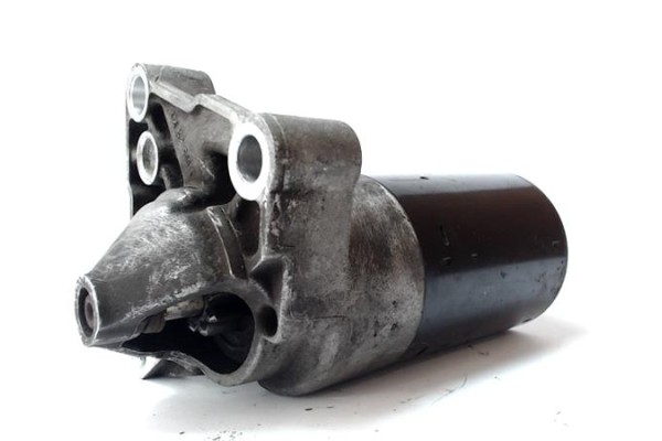 Recambio de motor arranque para renault megane ii berlina 3p 2.0 luxe dynamique referencia OEM IAM 8200186148 0001106023 (820018