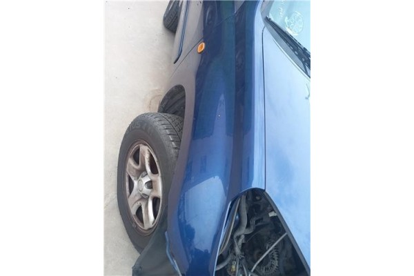 Recambio de aleta delantero derecha para toyota rav4 (a2) 1.8 luna referencia OEM IAM 5381142150  
