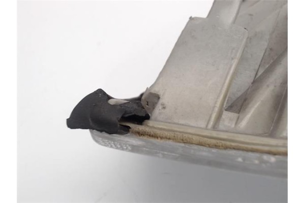 Recambio de intermitente delantero izquierdo para mercedes-benz clase e (bm 124) berlina referencia OEM IAM    Recambio de intermitente delantero izquierdo para mercedes-benz clase e (bm 124) berlina referencia OEM IAM