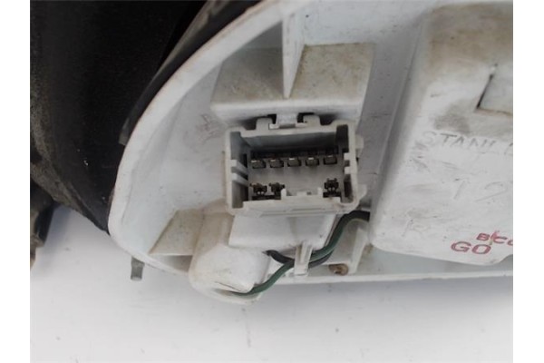 Recambio de piloto trasero derecho para honda prelude (bb1/2/3) referencia OEM IAM   