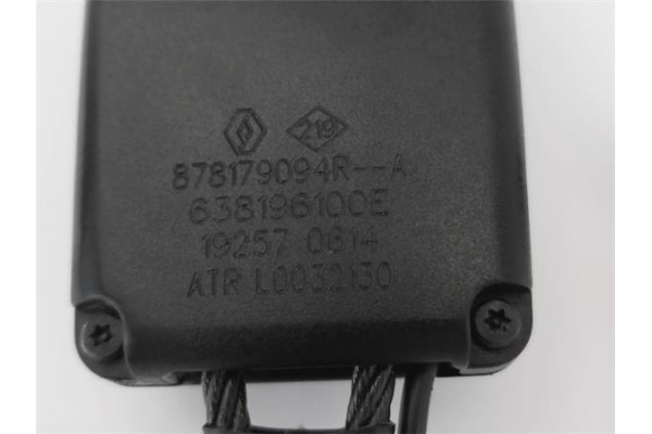 Recambio de anclaje cinturon delantero izquierdo para renault clio v 1.0 business referencia OEM IAM 878179094R 638205400E 