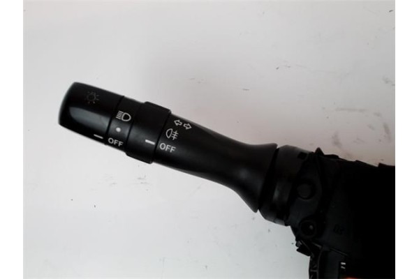 Recambio de mando intermitencia para toyota yaris (ksp9/scp9/nlp9) 1.4 d-4d referencia OEM IAM 17F001  