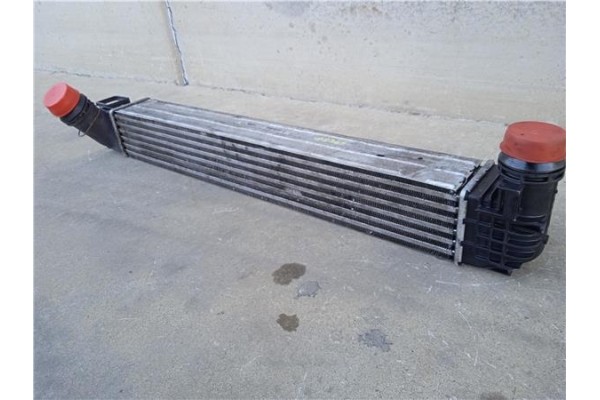 Recambio de intercooler para renault megane iii sport tourer 1.5 dynamique referencia OEM IAM 144960600R 144963639R 