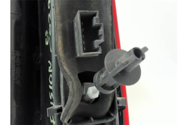 Recambio de piloto trasero izquierdo para ford fusion (cbk) 1.4 referencia OEM IAM 392450  