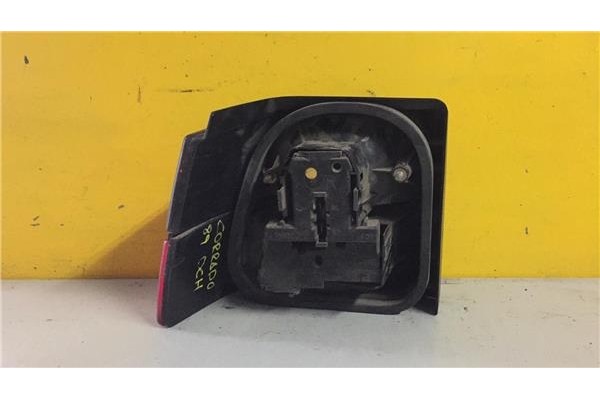 Recambio de piloto trasero derecho para volkswagen corrado (509) 2.0 16v referencia OEM IAM 535945258  