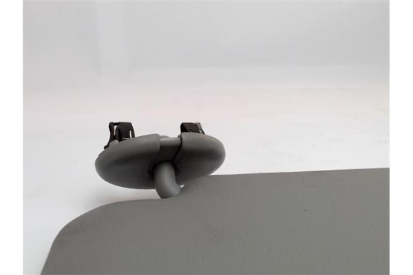 Recambio de parasol derecho para toyota yaris (ksp9/scp9/nlp9) 1.4 d-4d referencia OEM IAM 743100D270B0  
