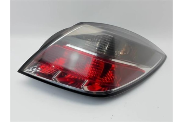 Recambio de piloto trasero derecho para opel astra h gtc 1.9 cdti referencia OEM IAM 13252444 93357460 