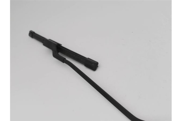 Recambio de brazo limpiaparabrisas delantero derecho para renault clio v 1.0 business referencia OEM IAM 288869742R  