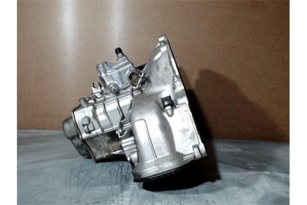 Recambio de caja cambios manual para opel corsa b 1.4 i 16v referencia OEM IAM F13C374  