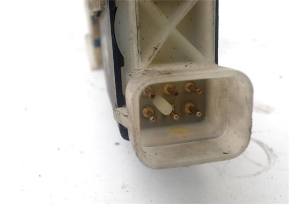 Recambio de cierre electromagnetico delantero derecho para opel corsa b 1.2 i 16v referencia OEM IAM 90532430  