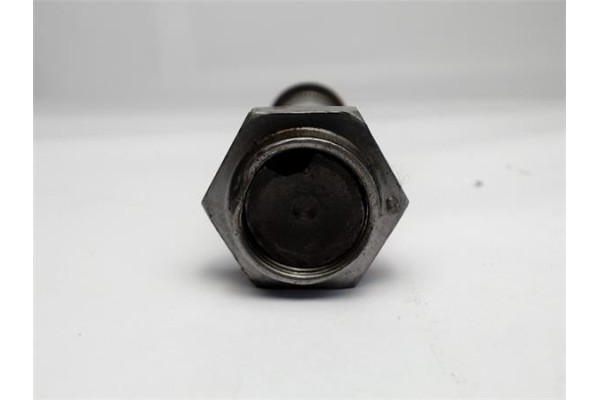 Recambio de buje trasero para citroen c3 1.1 i referencia OEM IAM 424746 EST56000611 424759 , CITROËN | 424759 , PEUGEOT | 42474