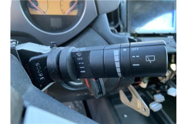 Recambio de mando limpiaparabrisas para nissan murano (z50) 3.5 referencia OEM IAM 25260CA000  