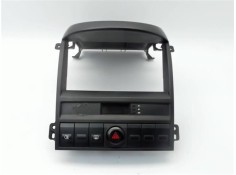 Recambio de embellecedor consola salpicadero para kia sorento (bl) 2.5 crdi referencia OEM IAM 847603E100  