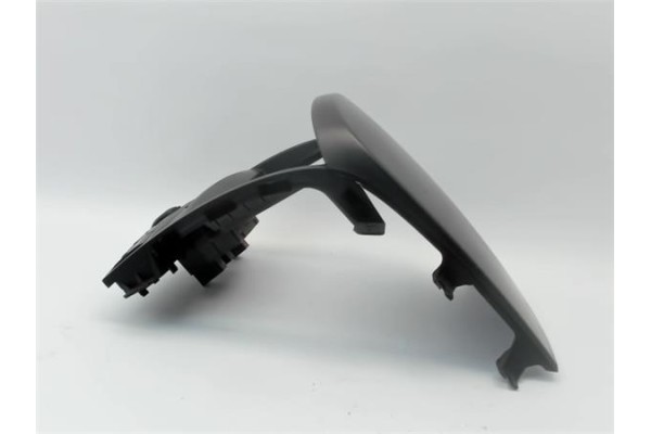 Recambio de embellecedor consola salpicadero para kia sorento (bl) 2.5 crdi referencia OEM IAM 847603E100  