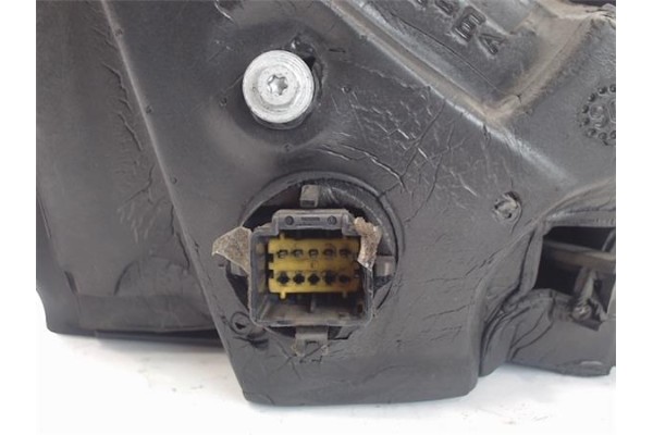 Recambio de retrovisor electrico izquierdo para renault megane ii berlina 5p referencia OEM IAM   