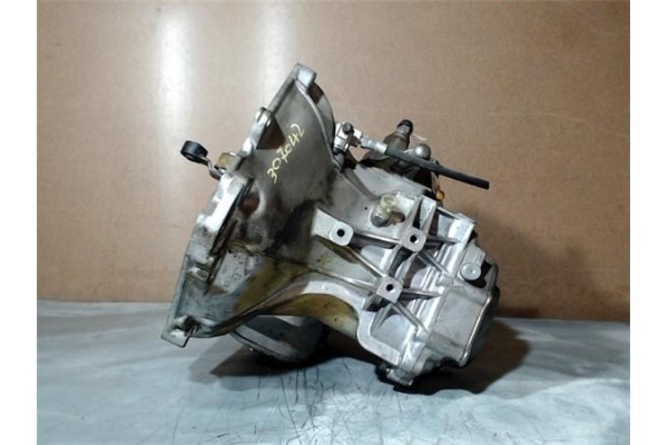 Recambio de caja cambios manual para opel vectra b berlina 1.8 i 16v referencia OEM IAM F17W394  