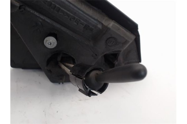 Recambio de retrovisor izquierdo para renault megane ii berlina 3p referencia OEM IAM   