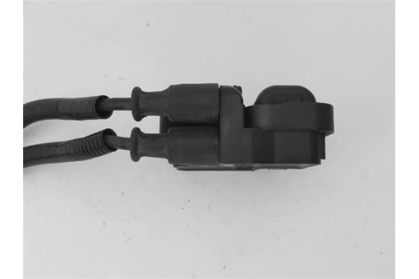 Recambio de bobina encendido para mercedes-benz clase a (bm 169) 1.5 a 150 (169.031) referencia OEM IAM A0001587803 221503035  Recambio de bobina encendido para mercedes-benz clase a (bm 169) 1.5 a 150 (169.031) referencia OEM IAM A0001587803 221503035