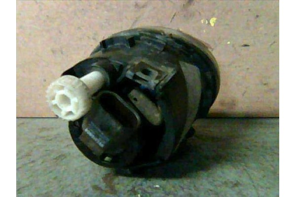 Recambio de faro antiniebla para nissan almera tino (v10m) 2.2 di referencia OEM IAM 26150BU 26150BU300 