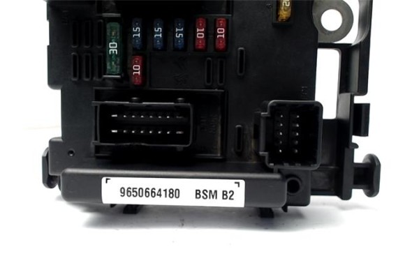 Recambio de caja fusibles/rele para peugeot 307 (3a/c) 2.0 hdi 90 referencia OEM IAM 9650664180 34102506 
