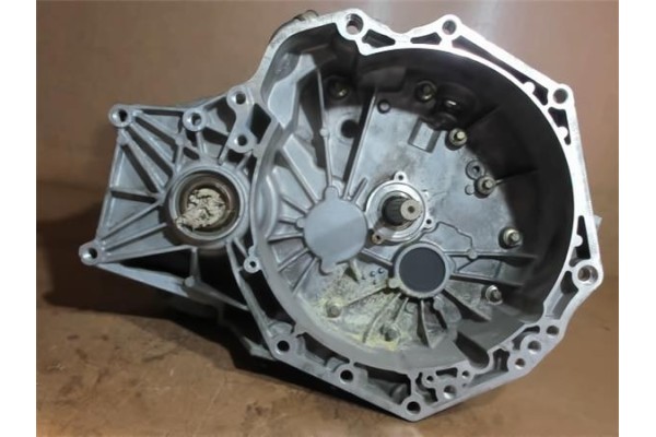 Recambio de caja cambios manual para opel astra h berlina 1.7 cosmo referencia OEM IAM 5495775  