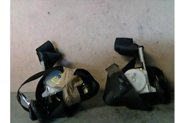 Recambio de juego cinturones delantero para opel vectra b berlina 1.6 i 16v referencia OEM IAM 90585864 16020064 