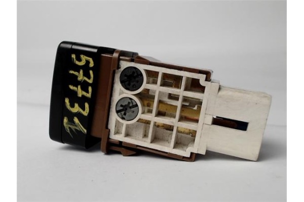 Recambio de conjunto interruptores para subaru legacy iii ranchera familiar (be, bh) 2.5 referencia OEM IAM 83001AE020  