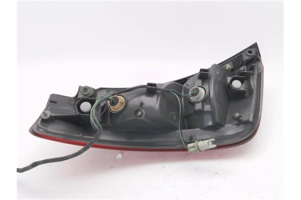 Recambio de piloto trasero derecho para nissan murano (z50) 3.5 referencia OEM IAM 26550CA025 22063779 