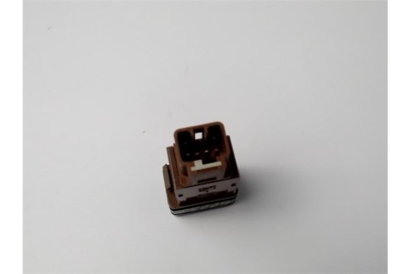 Recambio de conjunto interruptores para subaru legacy iii ranchera familiar (be, bh) 2.5 referencia OEM IAM 83001AE 83001AE010 