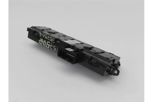 Recambio de interruptor luces emergencia para renault clio v 1.0 business referencia OEM IAM 283E86009R BE1167293C 
