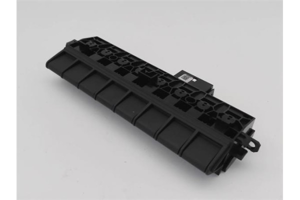 Recambio de interruptor luces emergencia para renault clio v 1.0 business referencia OEM IAM 283E86009R BE1167293C 