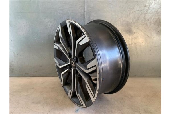 Recambio de llanta para renault clio v 1.0 business referencia OEM IAM 403008911R  