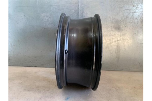 Recambio de llanta para renault clio v 1.0 business referencia OEM IAM 403008911R  