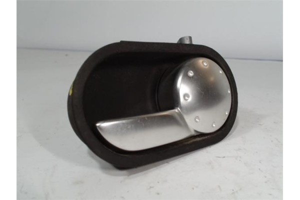 Recambio de manilla int. puerta delantero derecha para audi tt (8n3/8n9) 1.8 t tt coupe (120kw) referencia OEM IAM 8N0837020A  