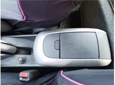 Recambio de portaobjetos reposabrazos para toyota auris (e15) 1.6 vvti referencia OEM IAM 5891702140B0 1ZRFE 