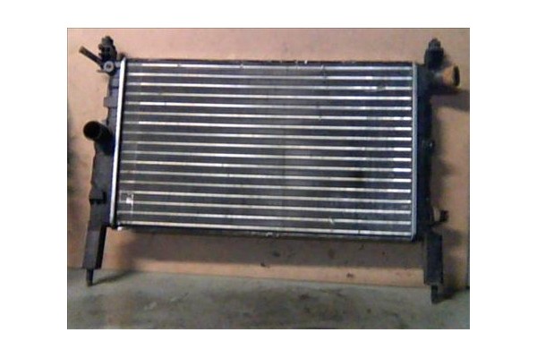 Recambio de radiador para opel astra f berlina 1.6 si referencia OEM IAM 90108825  