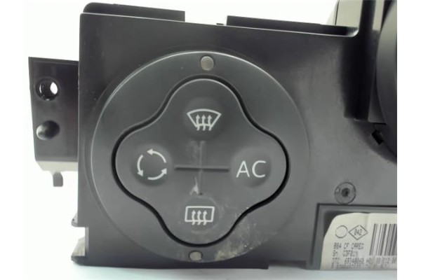 Recambio de mandos calefaccion / a.a. para renault megane ii (bm0/1_, cm0/1_) 1.5 dci referencia OEM IAM 7701208976  
