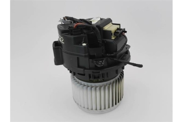 Recambio de motor calefaccion para renault clio v 1.0 business referencia OEM IAM DT1163605380 DT116625160 