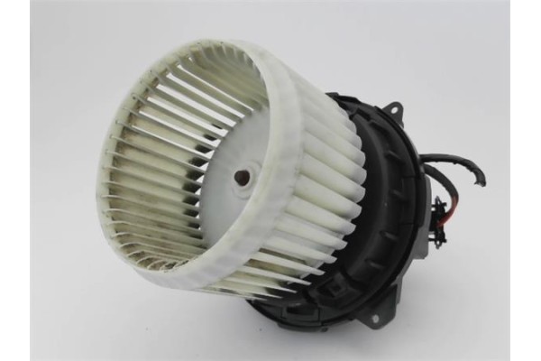 Recambio de motor calefaccion para renault clio v 1.0 business referencia OEM IAM DT1163605380 DT116625160 