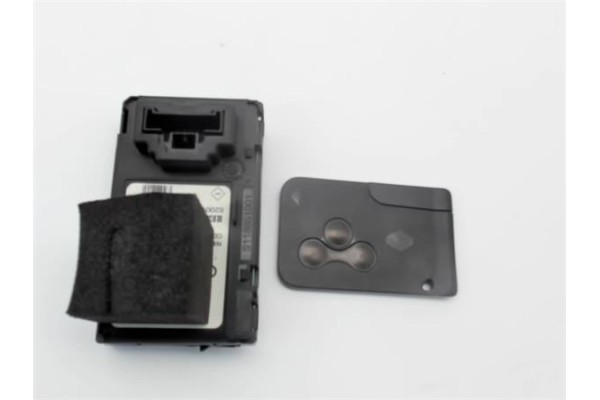 Recambio de llave para renault megane ii (bm0/1_, cm0/1_) 1.5 dci referencia OEM IAM 8200125077  