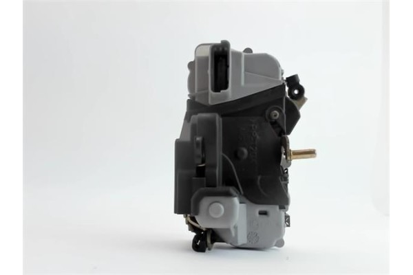 Recambio de cierre electromagnetico delantero izquierdo para citroen xsara picasso 1.6 referencia OEM IAM 9135H5  