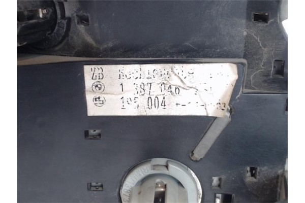 Recambio de piloto trasero derecho para bmw serie 3 berlina (e36) referencia OEM IAM 1387046  63211387362 , BMW
