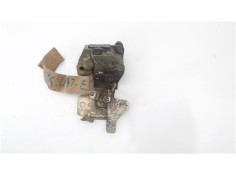 Recambio de cierre electromagnetico trasero izquierdo para nissan serena (c23m) 2.3 d referencia OEM IAM 825030C 825030C000 