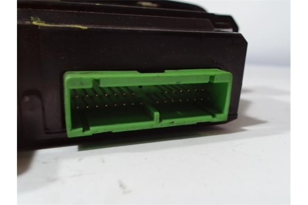 Recambio de mando elevalunas para volvo xc 70 2.4 d5 awd kinetic referencia OEM IAM 0943486 9401804 
