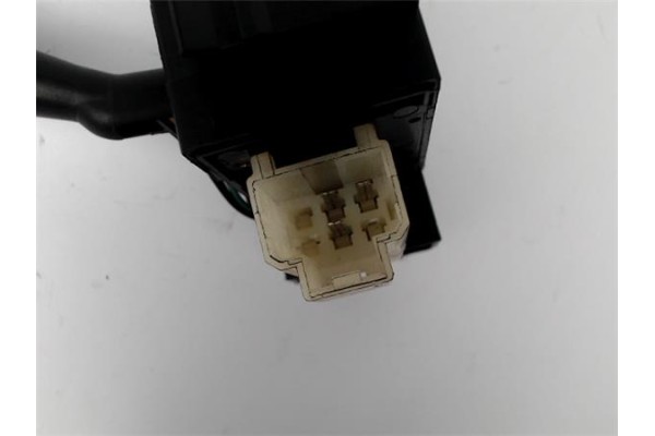 Recambio de mando limpiaparabrisas para nissan vanette cargo (hc23) 2.3 d referencia OEM IAM 255405F600  