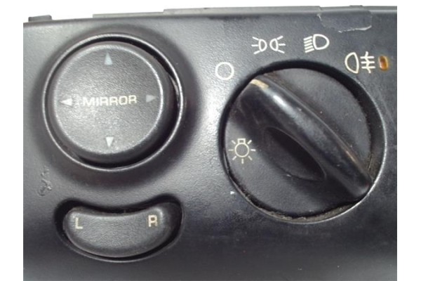 Recambio de mando de luces para chrysler voyager (gs) 2.5 td family referencia OEM IAM 957551K 9820 
