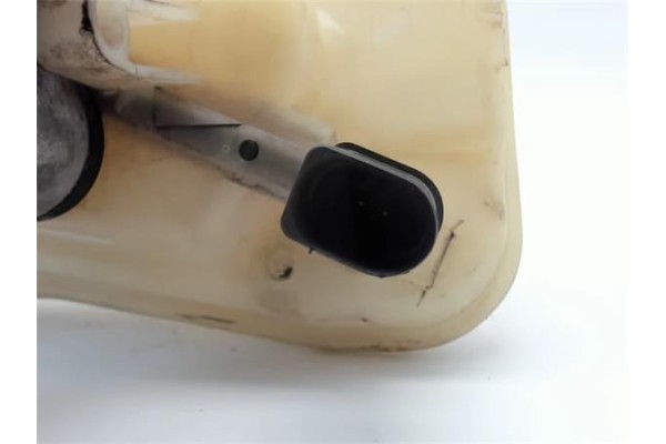 Recambio de bomba freno para volkswagen passat berlina (3b3) 1.9 tdi referencia OEM IAM 8E0611021B  8E0612105N , AUDI